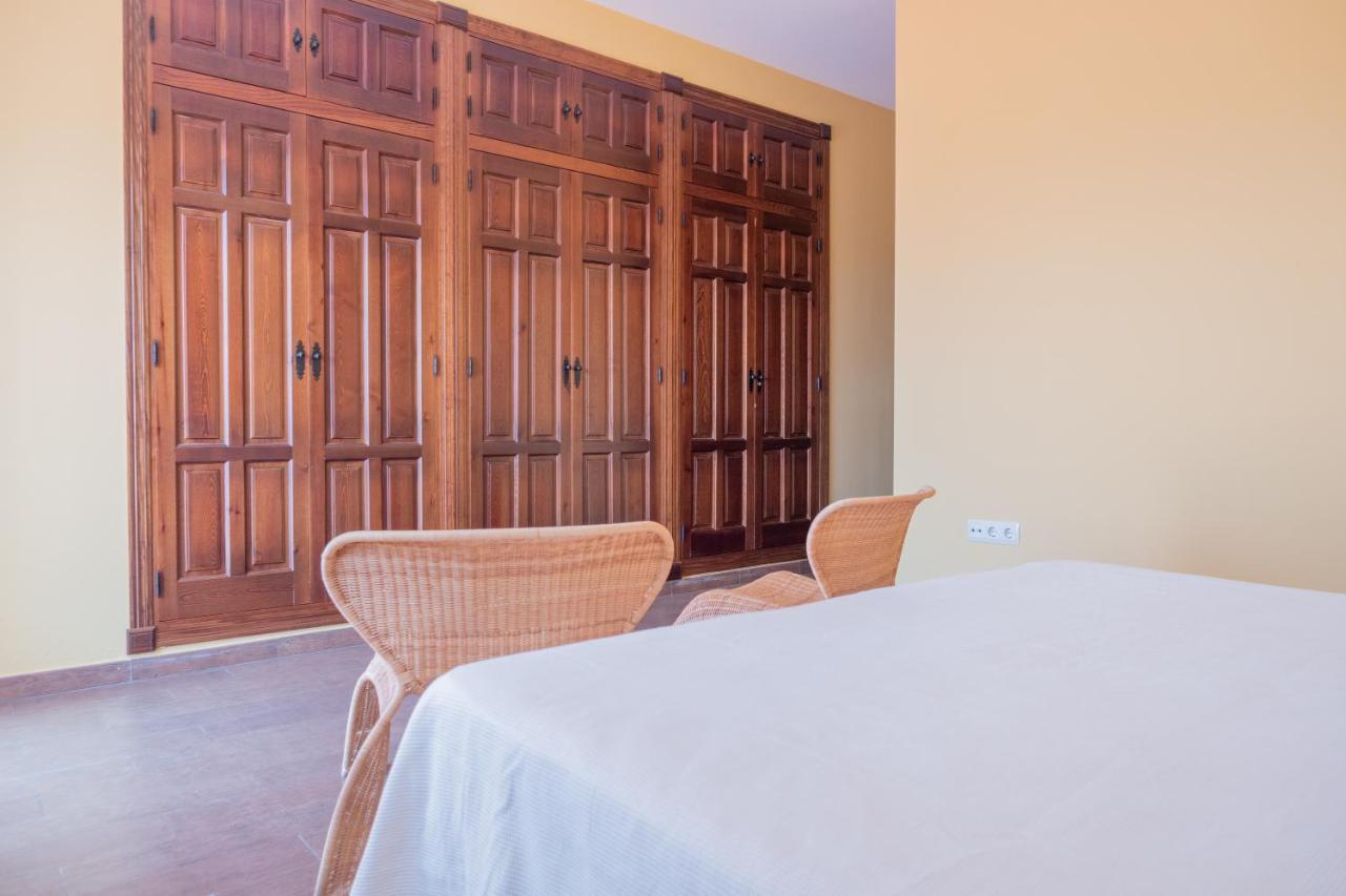 Casa En El Pantano De Orellana Holiday home